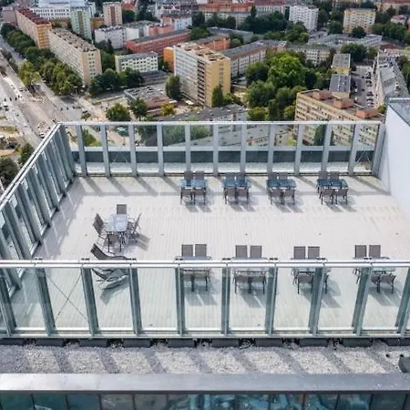 Hanza Tower Deluxe Sauna & Jacusi & Pool Apartament